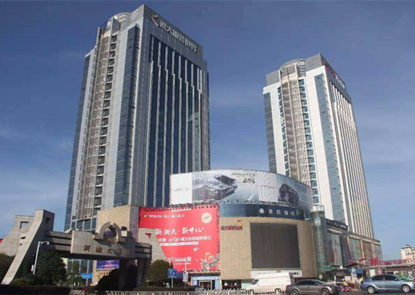 江西南昌洪大服装大厦